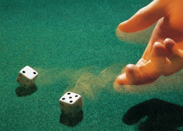 Ναύπλιο: Γι' άλλους τα ντόρτια και γι' άλλους... οι συλλήψεις