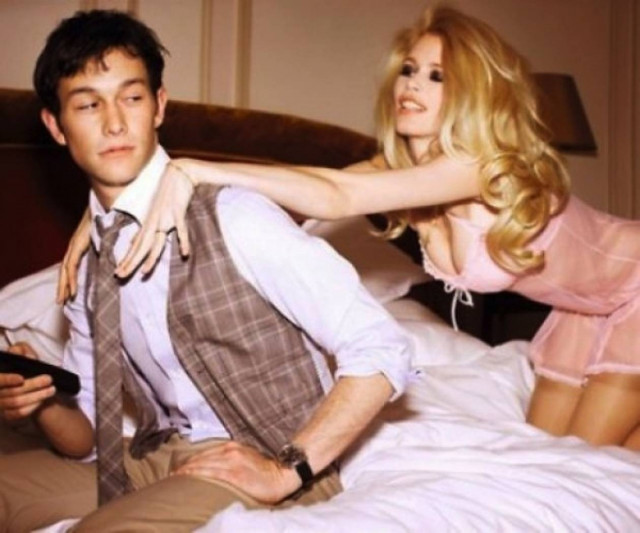 Μήπως σαμποτάρεις μόνη σου τη σεξουαλική σου ζωή;