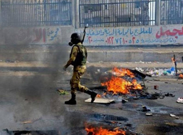 Nεκροί 11 διαδηλωτές και αστυνομικοί στην Αίγυπτο