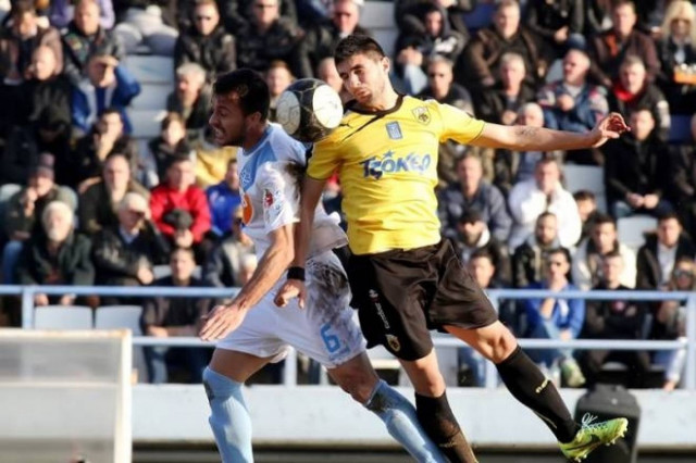 Νικήτρια στην… κωμωδία η ΑΕΚ, 2-1 το Αιγάλεω