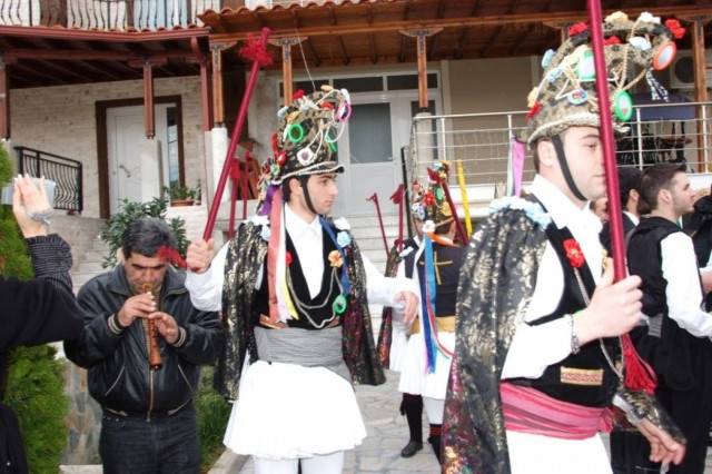 Οι «Μωμόγεροι» στους δρόμους των Ιωαννίνων