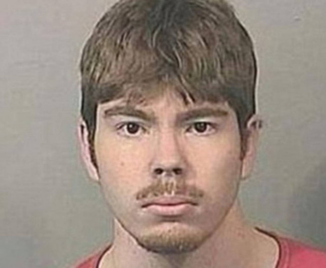 Αντί να παραδώσει την πίτσα έκανε... σεξ με το σκύλο της οικογένειας