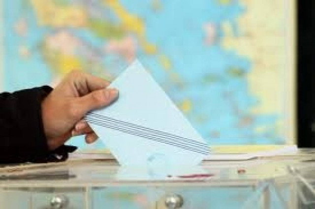 Ψηφοθηρικές «μαχαιριές»;