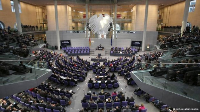 Kölner-Stadt-Αnzeiger: Νέο «πακέτο βοήθειας» προς την Αθήνα;