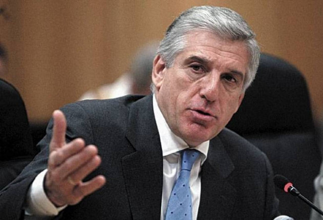 Γιάννος Παπαντωνίου κατά Τραγάκη