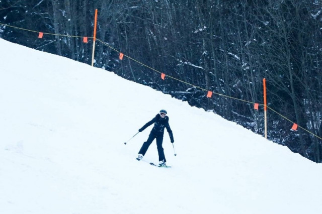 Άλλη μια «βουτιά» της Μαντόνα στο χιόνι
