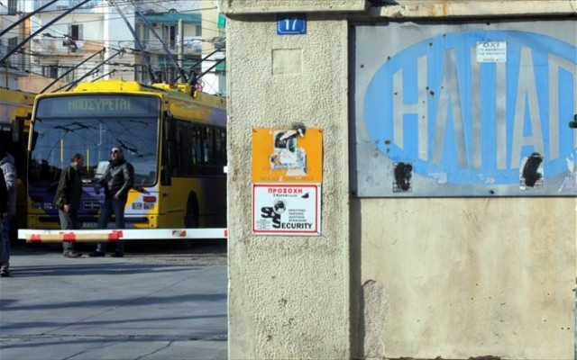 Χωρίς τρόλεϊ 12:00 - 16:00