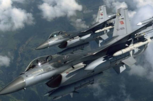 Απανωτές παραβιάσεις των Τούρκων με οπλισμένα αεροσκάφη στο Αιγαίο