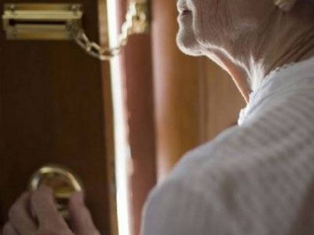 Bρήκαν ποια νάρκωνε με χυμό ηλικιωμένες