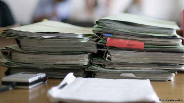 SZ: Άνεργοι ξένοι από την ΕΕ δικαιούνται επιδόματα;