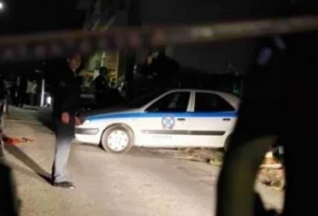 ΤΩΡΑ: Ληστεία με πυροβολισμούς σε σούπερ μάρκετ