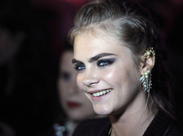 Δείτε το backstage video που ανέβασε η Cara Delevingne στο Instagram!