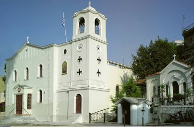 Πάτρα: Εβαλε στο... μάτι το παγκάρι αλλά τον έπιασε ο ιερέας