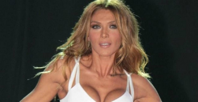 Αγγελική Ηλιάδη: σέξι κι όποιος αντέξει... και στο instagram!