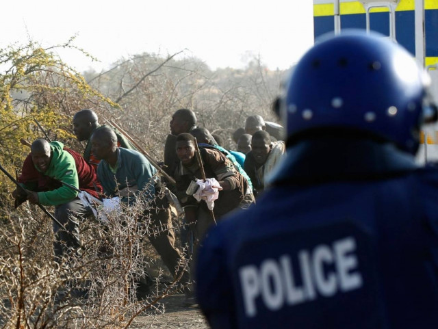 Νότια Αφρική: Δύο διαδηλωτές σκοτώθηκαν από πυρά αστυνομικών
