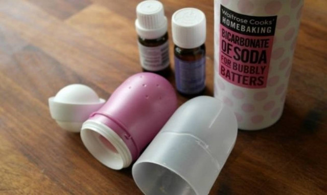 Φτιάξτε εύκολα χειροποίητο αποσμητικό