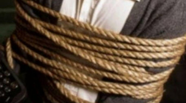 Έστησε την απαγωγή του για να πάρει λεφτά από τον αδερφό του!