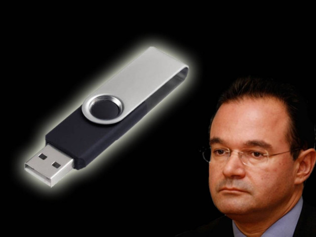 Ανοίγει ο δρόμος για τη δίωξη Παπακωνσταντίνου