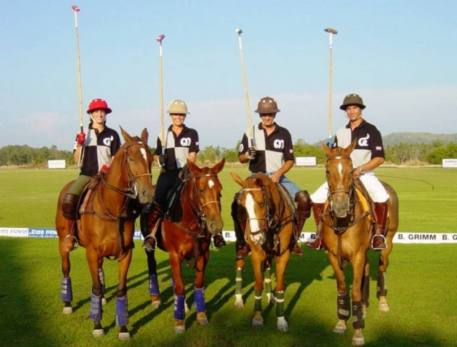 Υπάρχουν εταιρείες στον κόσμο που κλωνοποιούν άλογα για το πόλο!