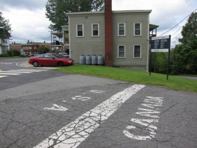 Περίεργα σύνορα... Τα σύνορα ΗΠΑ - Καναδά