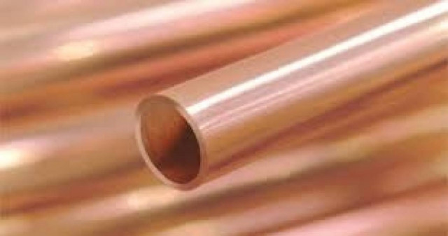 «Ξήλωσαν» τους σωλήνες του νερού για να...