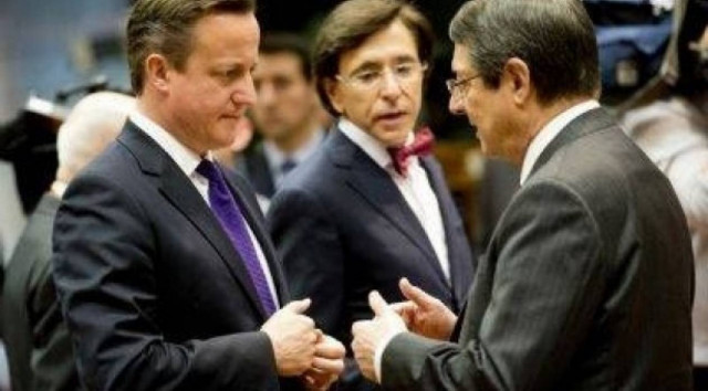 Κυπριακό και οικονομία στο ραντεβού Αναστασιάδη – Κάμερον