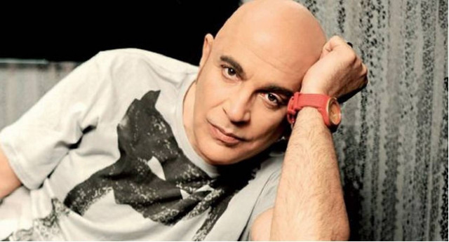 Ο Ζουγανέλης έδιωξε Βαρβιτσιώτη και Ψαριανό από το μαγαζί του!