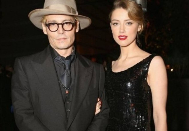 J.Depp & A. Heard: Της έγραψε ποιήματα,αγόρασε πριβέ παραλίες και τώρα