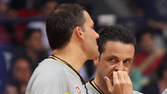 Οι διαιτητές του ντέρμπι