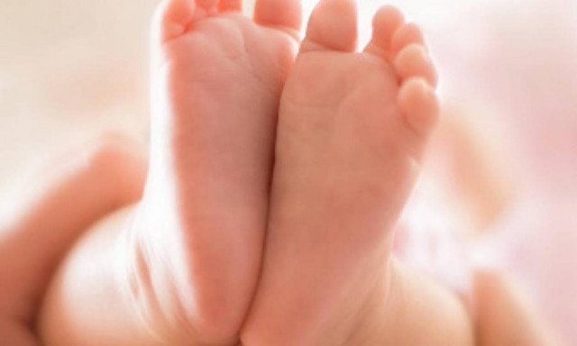 Και ένας δικηγόρος μέλος στο κύκλωμα εμπορίας βρεφών