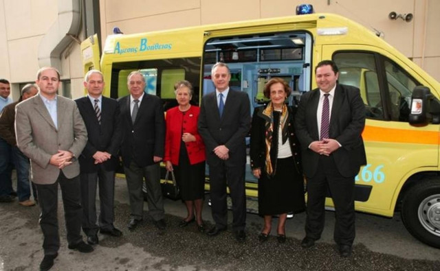 200 νέοι διασώστες στο ΕΚΑΒ το 2014