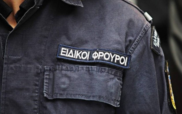 Λάρισα: Σύλληψη ειδικού φρουρού για διακίνηση ναρκωτικών