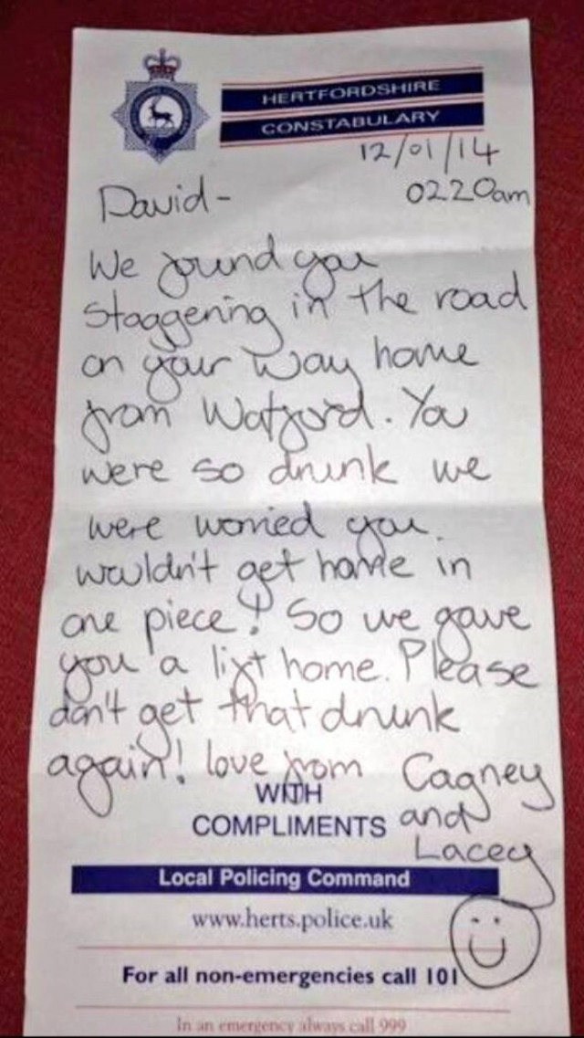 Και οι αστυνομικοί έχουν... χιούμορ!