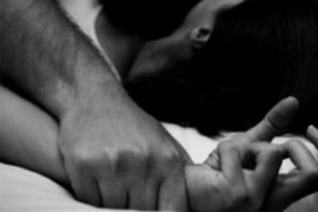 Ομαδικός βιασμός-ΣΟΚ 13χρονης από πέντε άνδρες