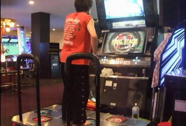 Στην Ιαπωνία χορεύουν με ταχύτητα αστραπής! (βίντεο)