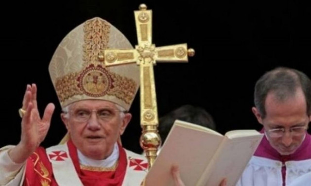 Σχεδόν 400 παιδόφιλους ιερείς έχει «ξηλώσει» ο Πάπας Βενέδικτος