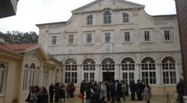 Ο ΓΓ ΑΚΕΛ ενημέρωσε για το Κυπριακό τον Πατριάρχη στην Κων/πολη