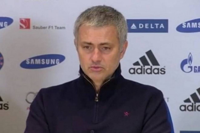 Τα… νιαουρίσματα του Μουρίνιο! (video)