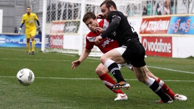 Χωρίς Τζιόλη, Λάζαρ, Σαλπιγγίδη με Ηρακλή