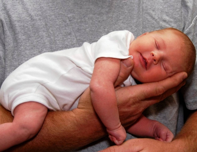 Μυστήριο με την υιοθεσία βρέφους από ζευγάρι στο Ρέθυμνο