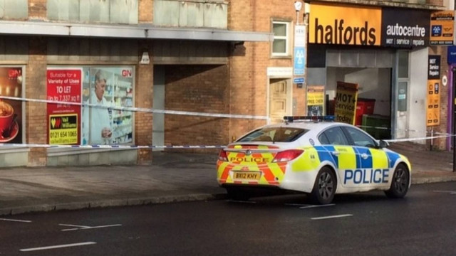 Σοκαριστικό βίντεο: Ληστές γρονθοκοπούν άνδρα στη μέση του δρόμου