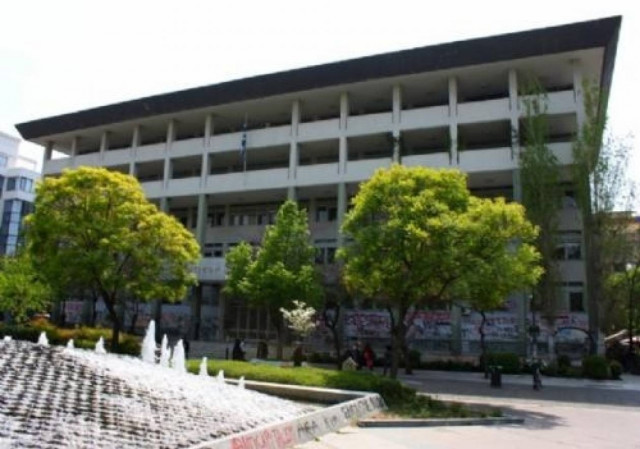 52χρονος συνελήφθη με ναρκωτικά μέσα στο Δικαστικό Μέγαρο της Λάρισας