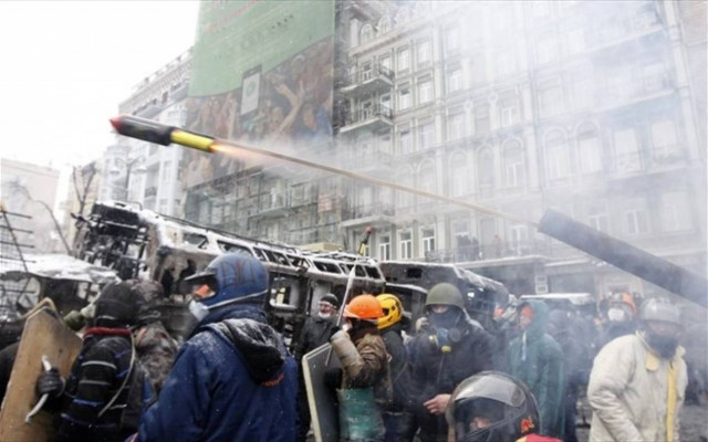 Ουκρανία: Εντάθηκαν οι συγκρούσεις στο κέντρο του Κιέβου - 3 νεκροί