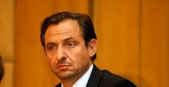 Χατζημαρκάκης: «Η Ελλάδα θα μπορούσε να είναι ο πυροσβέστης»