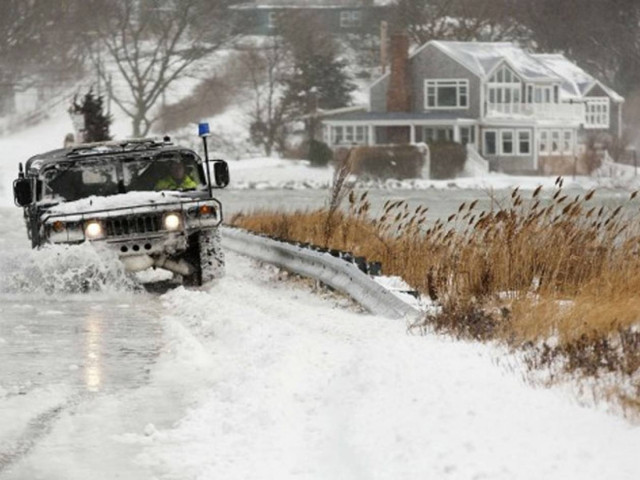 Σαρώνει το πολικό ψύχος τις ΗΠΑ