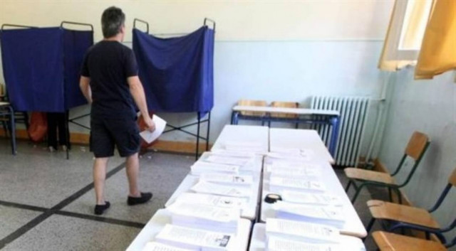Πρόωρες εκλογές: Οι πολίτες δεν τις θέλουν αλλά τις θεωρούν πιθανές