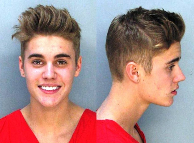 Ο Τζάστιν Μπίμπερ ξαναχτυπά! Συνελήφθη για επικίνδυνη οδήγηση