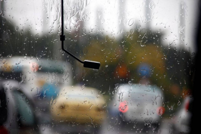 Προβλήματα από την καταιγίδα στην Αττική