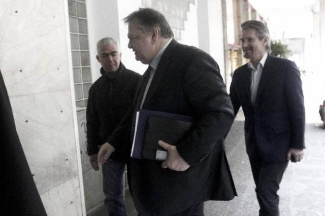 Υπαινιγμός Βενιζέλου: Οι ευρωεκλογές μπορεί να φέρουν... εκλογές