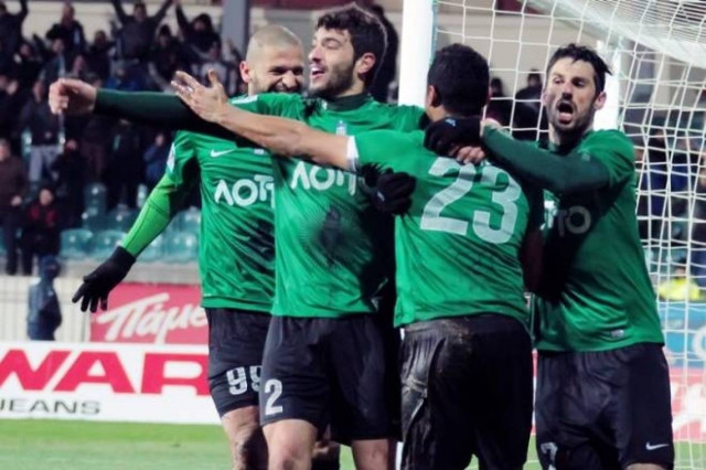 Χόρευε στη βροχή ο Πανθρακικός!